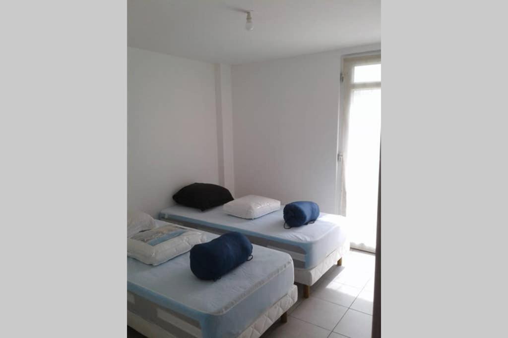 Apartamento Les Champs Cernoy-en-Berry Exterior foto